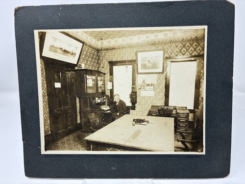 1920 business man office - business,
